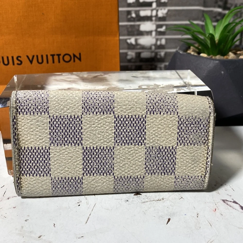 Authentic Louis Vuitton Damier Azur Key Case_5